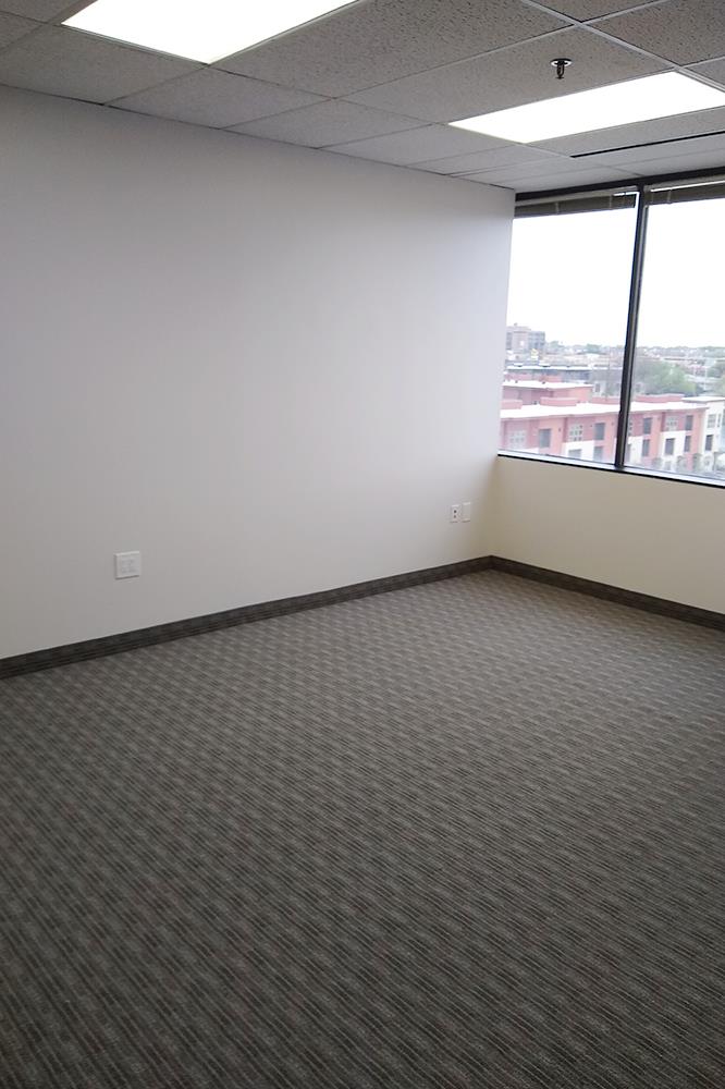 4099 McEwen - 323x655-sm