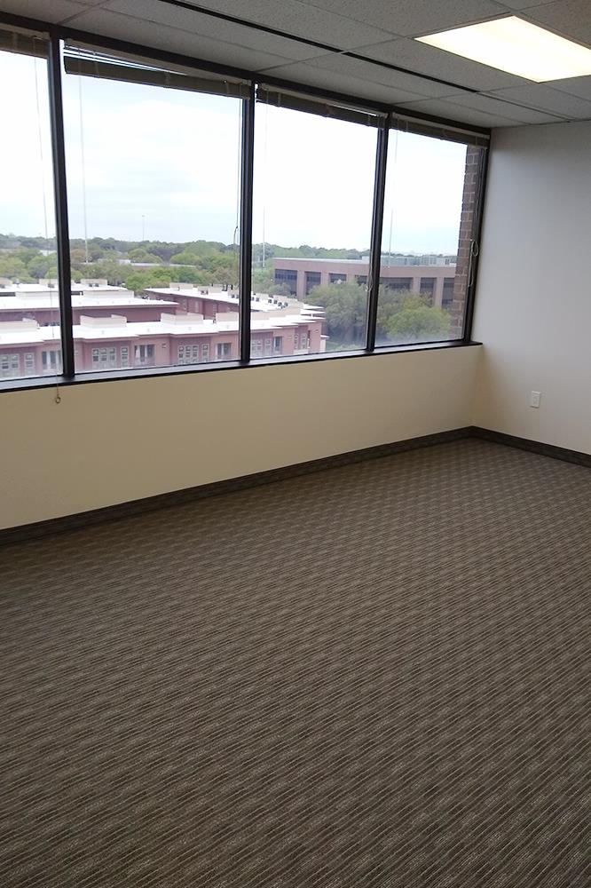 4099 McEwen - 323x655-sm