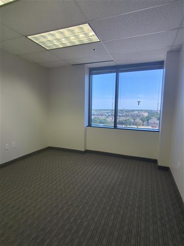 4099 McEwen - 323x765-sm