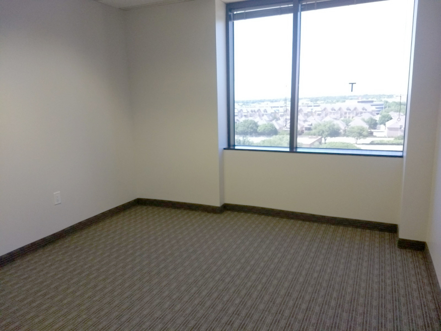 4099 McEwen - 323x765-sm