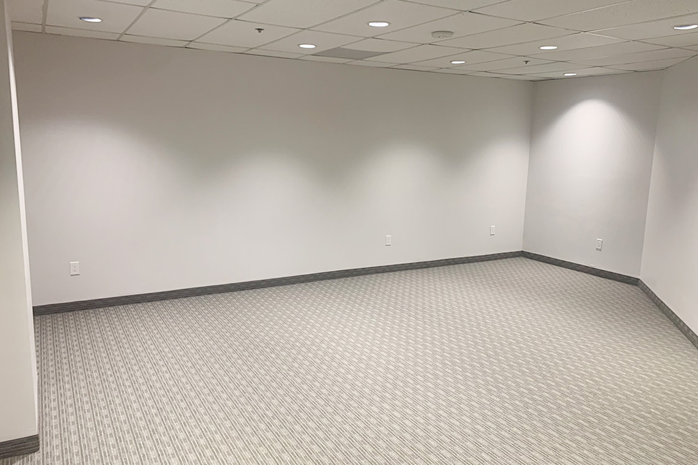 4099 McEwen - 323x785-sm