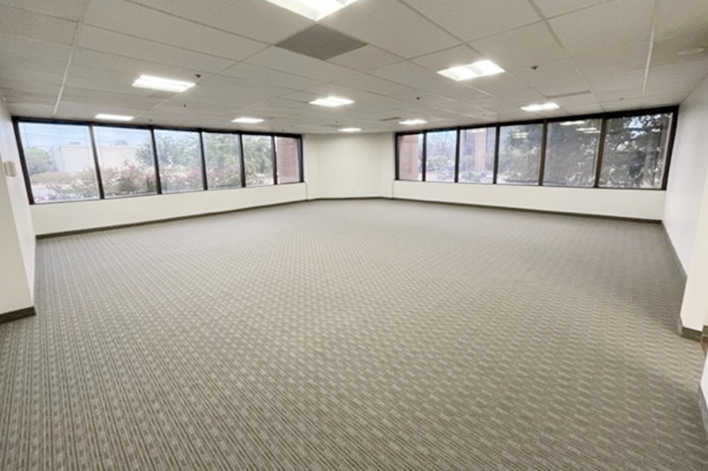 4100 Alpha Rd - 324x230-sm