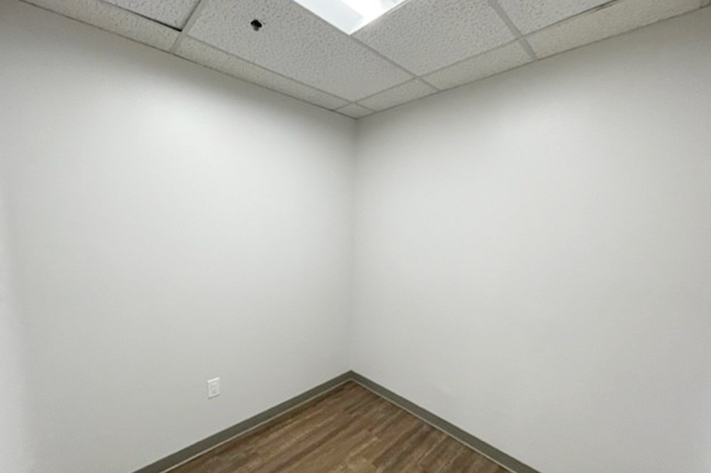 12-UI230x324.jpg