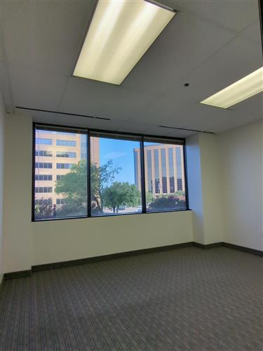 4101 McEwen - 326x210-sm
