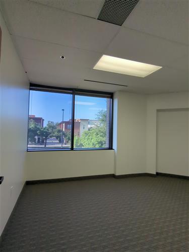 4101 McEwen - 326x210-sm