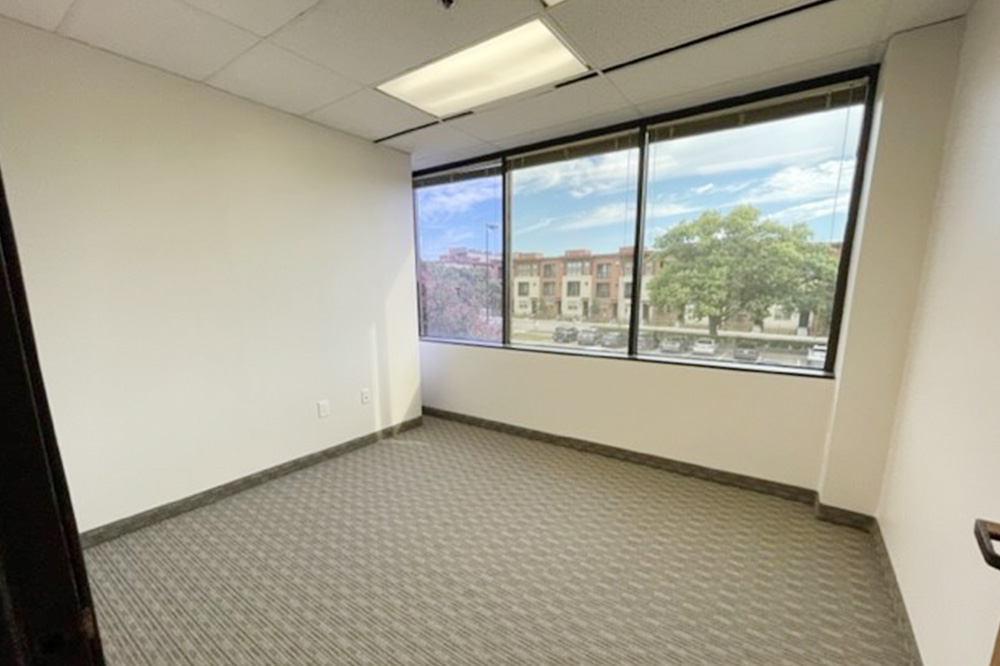 4101 McEwen - 326x260-sm