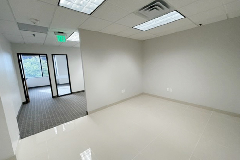 4101 McEwen - 326x324-sm