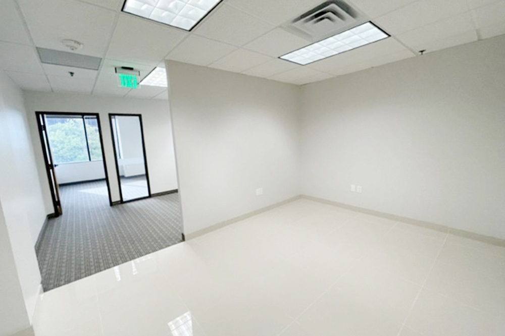 4101 McEwen - 326x324-sm