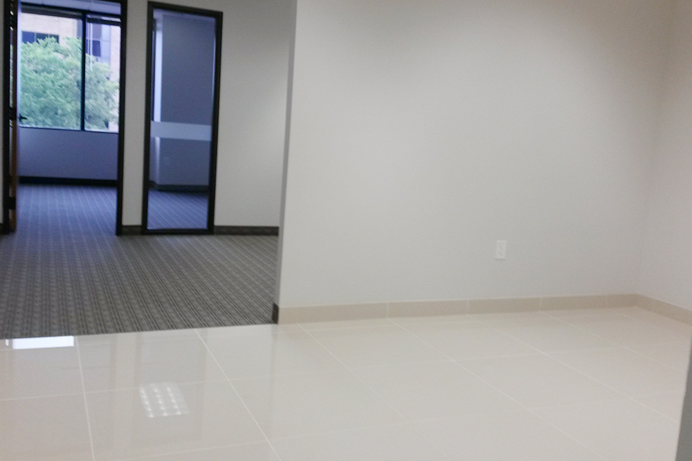 4101 McEwen - 326x324-sm