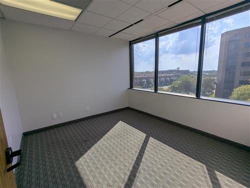 4101 McEwen - 326x435-sm