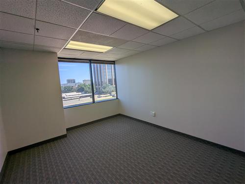 4101 McEwen - 326x437-sm