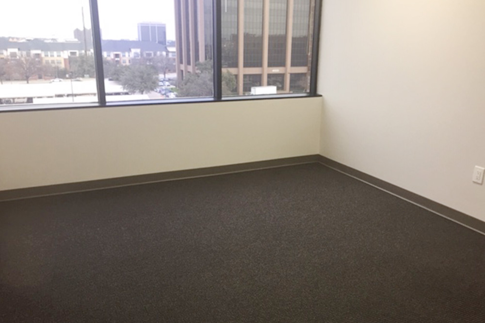 4101 McEwen - 326x520-sm