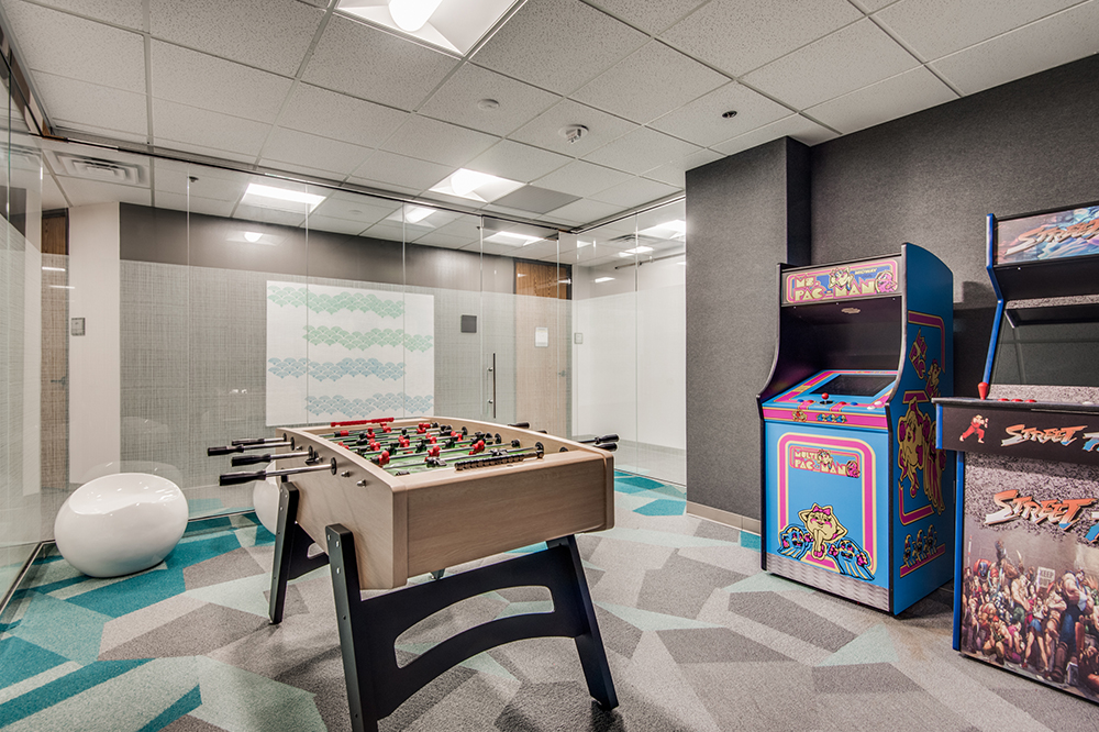 4101 McEwen - 326x526-sm