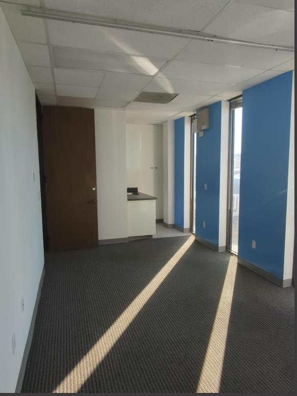 2800 Antoine Drive - 33x2830-sm