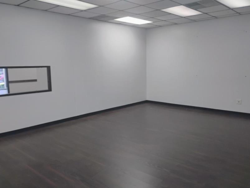 2800 Antoine Drive - 33x2844.01-sm