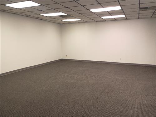 2800 Antoine Drive - 33x2844-sm