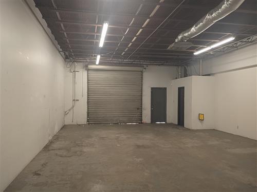 2800 Antoine Drive - 33x2852-sm