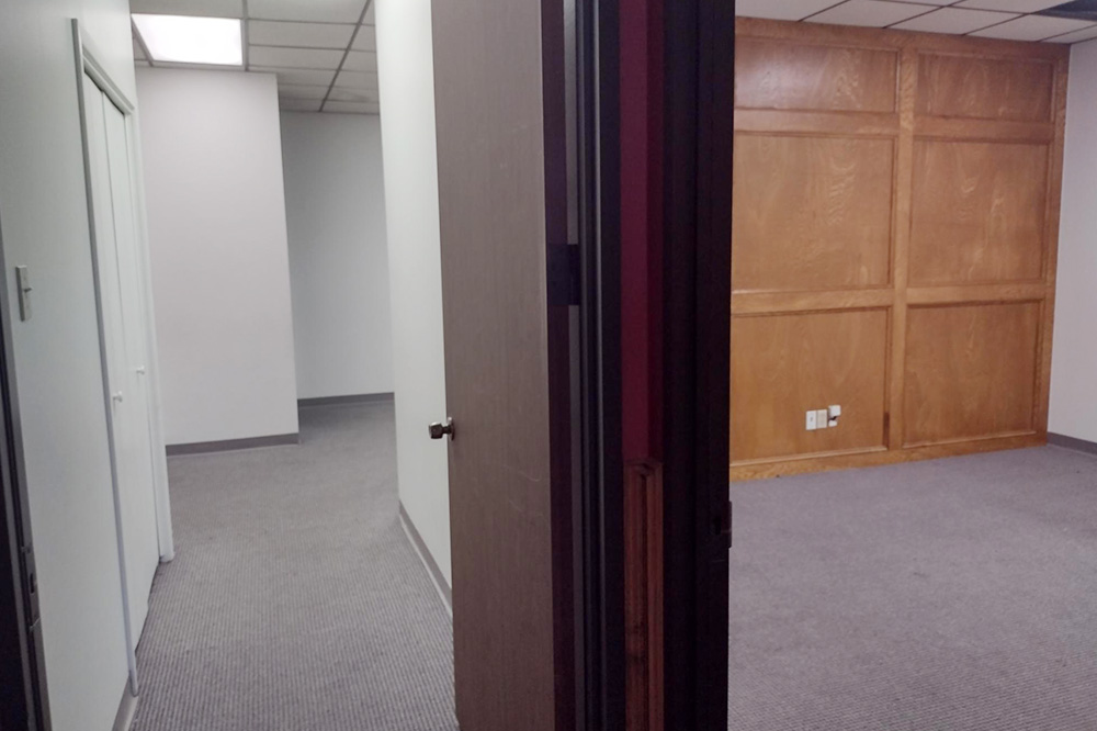 2800 Antoine Drive - 33x2864-sm