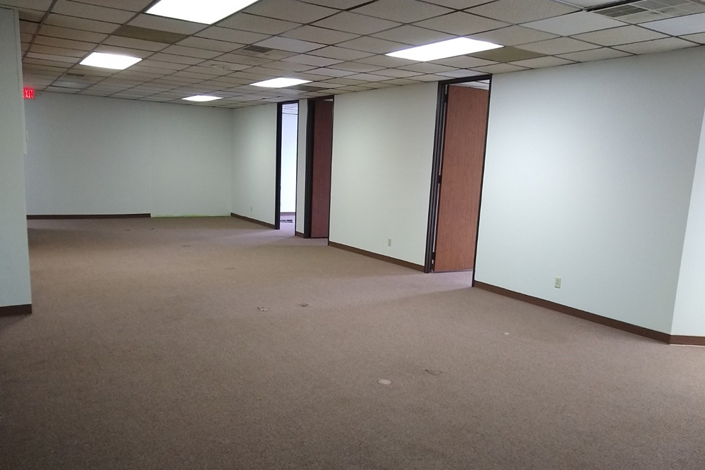 2800 Antoine Drive - 33x2876-sm