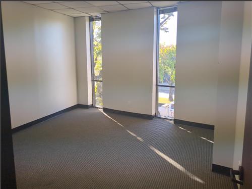 2800 Antoine Drive - 33x2884-sm