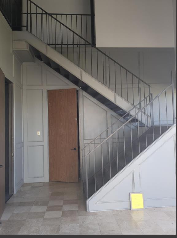 2800 Antoine Drive - 33x2884-sm