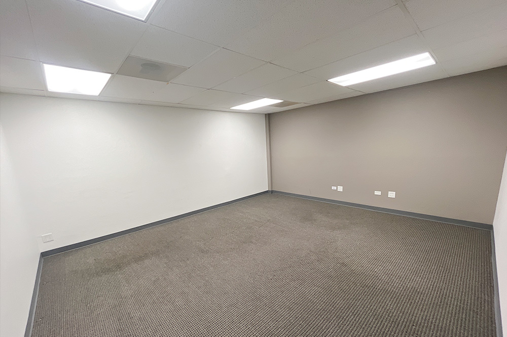 14201 - 14291 E 4th Avenue - 345x4-220-sm