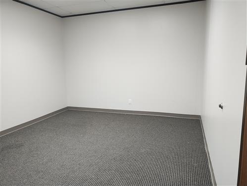 9898 Bissonnet Street - 39x195B-sm