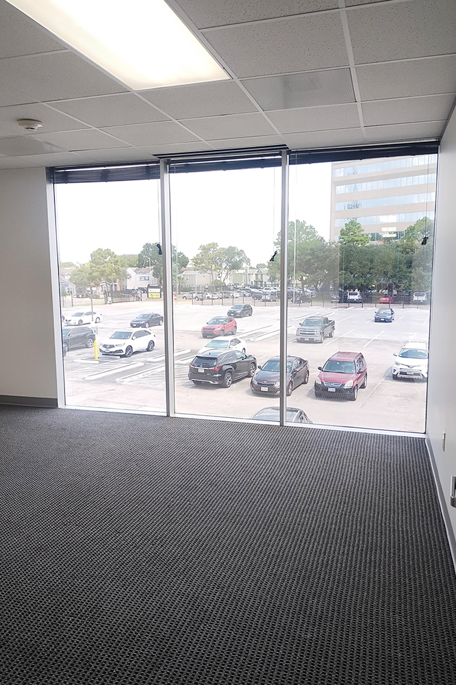 9898 Bissonnet Street - 39x200-sm