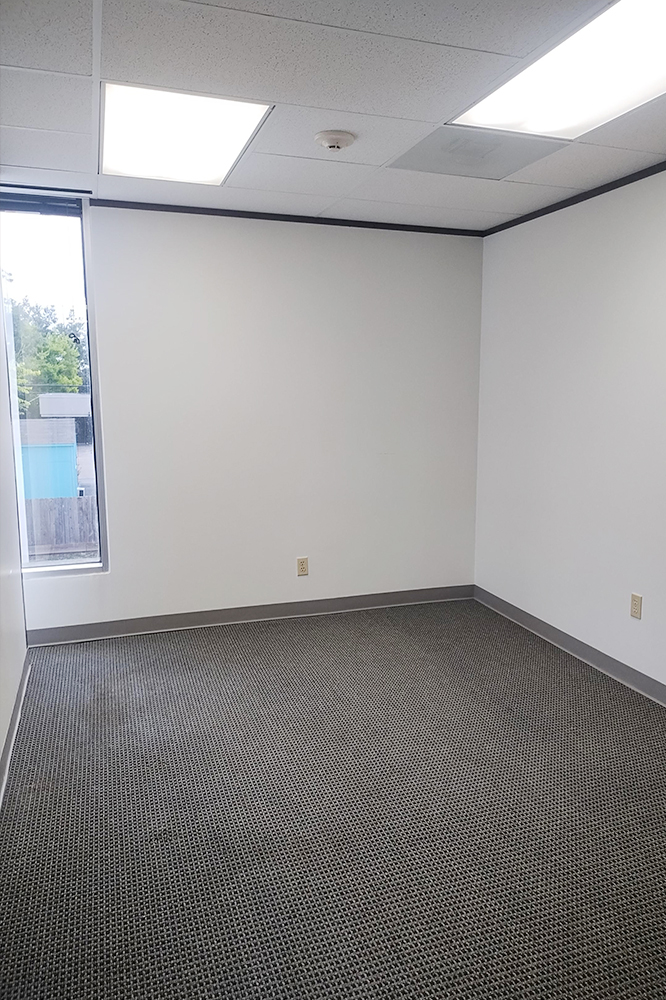 9898 Bissonnet Street - 39x200-sm