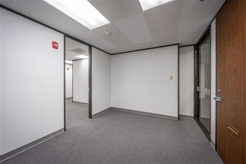 9898 Bissonnet Street - 39x251-sm