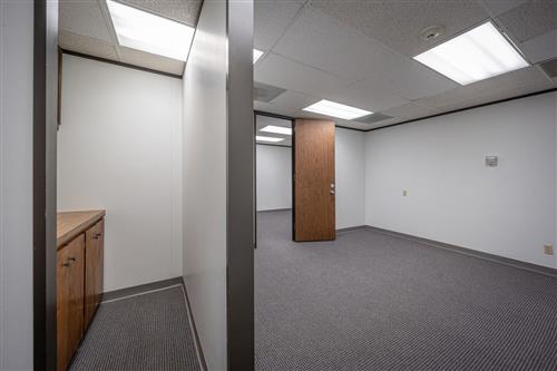 9898 Bissonnet Street - 39x251-sm