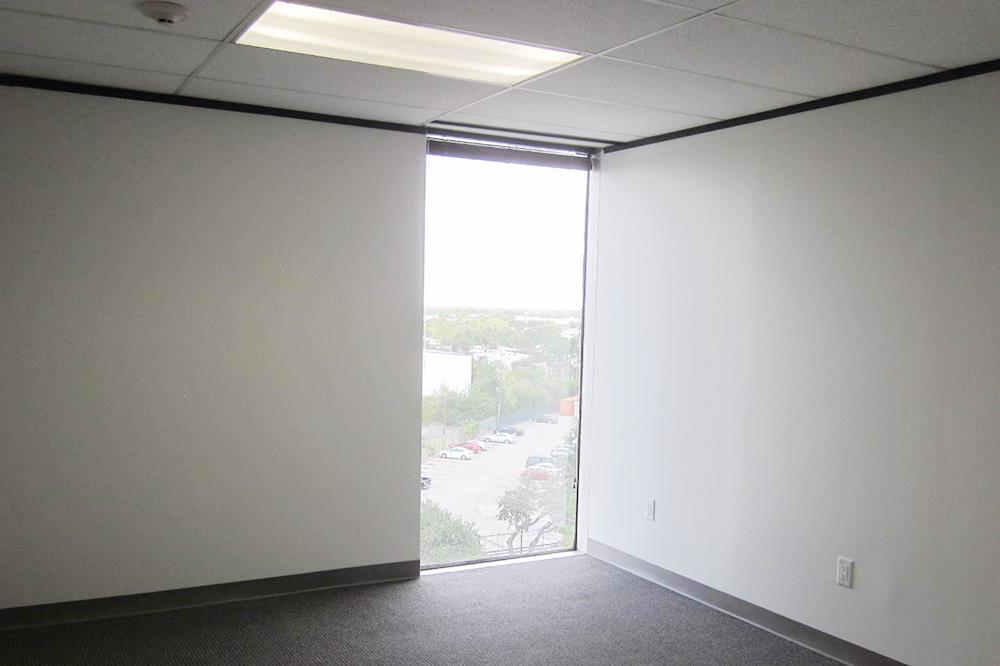 9898 Bissonnet Street - 39x351.01-sm