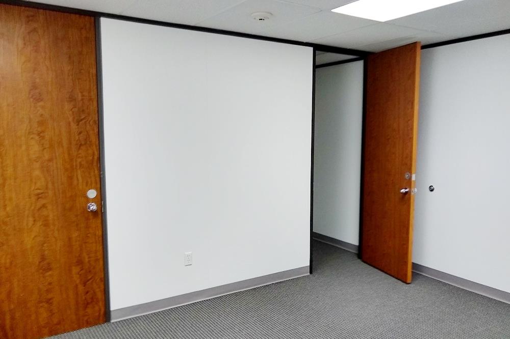 9898 Bissonnet Street - 39x351-sm