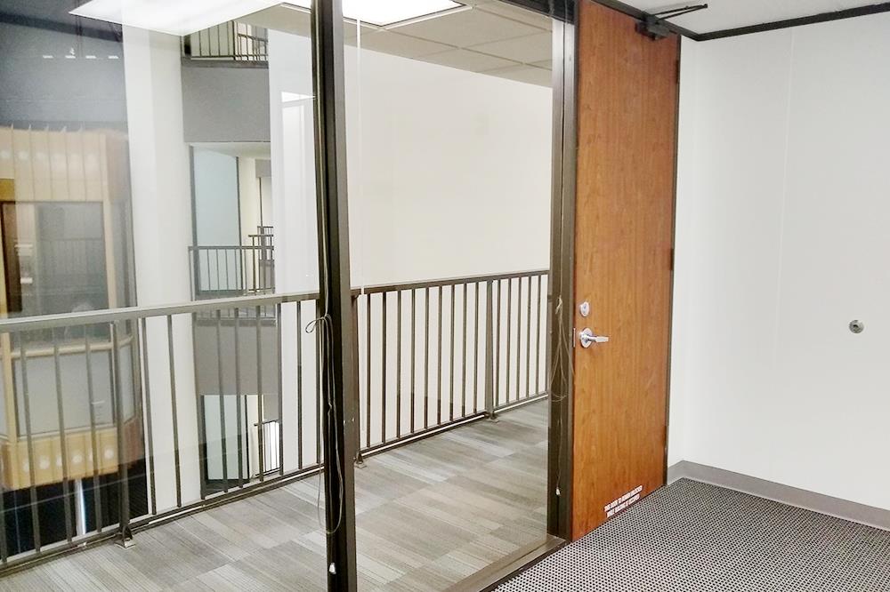 9898 Bissonnet Street - 39x351-sm