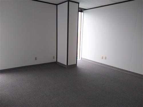 9898 Bissonnet Street - 39x429-sm