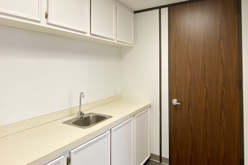 9898 Bissonnet Street - 39x530-sm