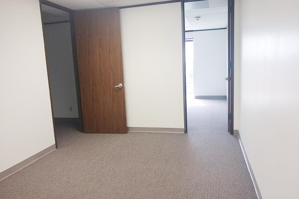 9898 Bissonnet Street - 39x546-sm