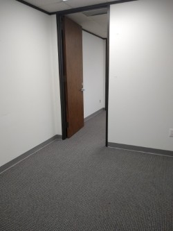 9898 Bissonnet Street - 39x584-sm