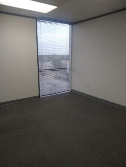 9898 Bissonnet Street - 39x584-sm