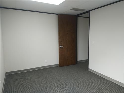9898 Bissonnet Street - 39x593-sm