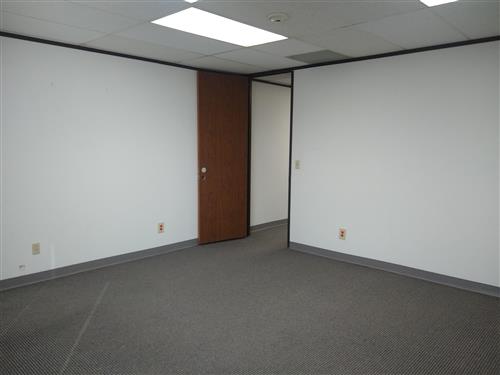 9898 Bissonnet Street - 39x680-sm