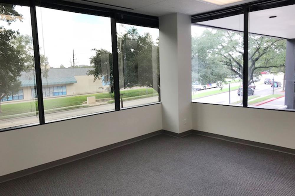 10333 Harwin Drive - 4x275-sm