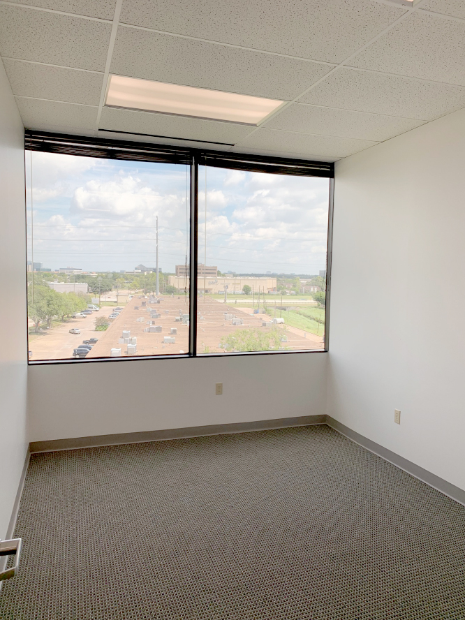 10333 Harwin Drive - 4x560-sm