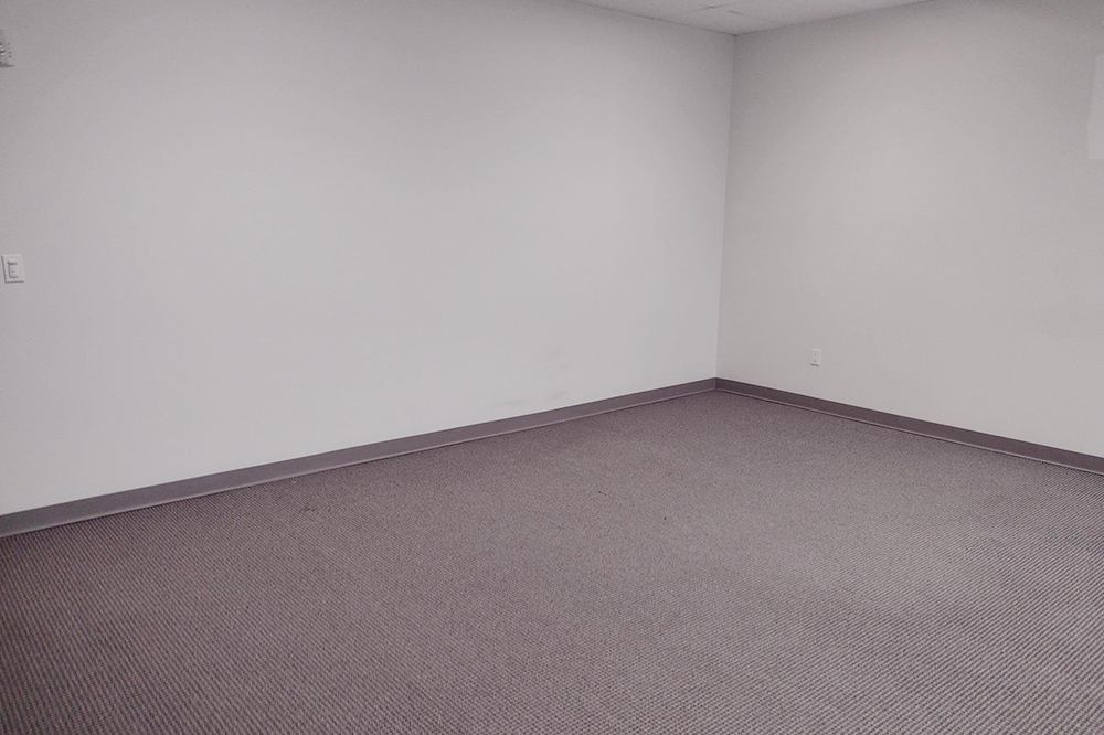 10333 Harwin Drive - 4x570-sm