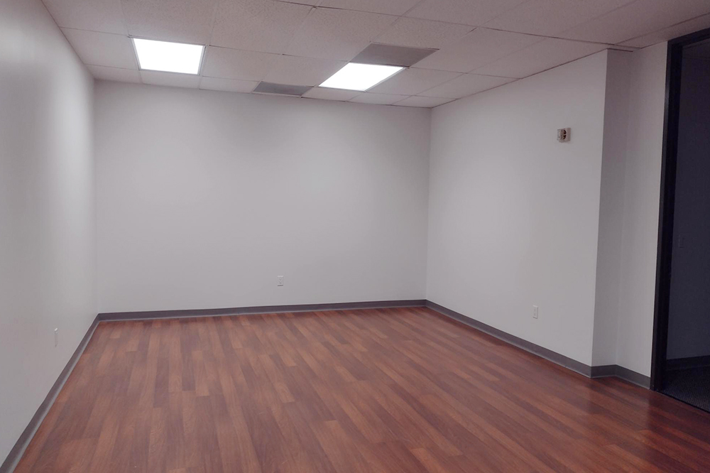 4-UI573x4.jpg