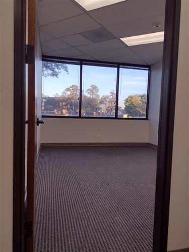 440 Benmar Drive - 41x1015-sm