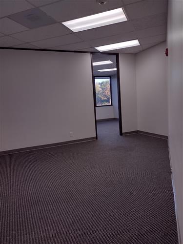 440 Benmar Drive - 41x1015-sm