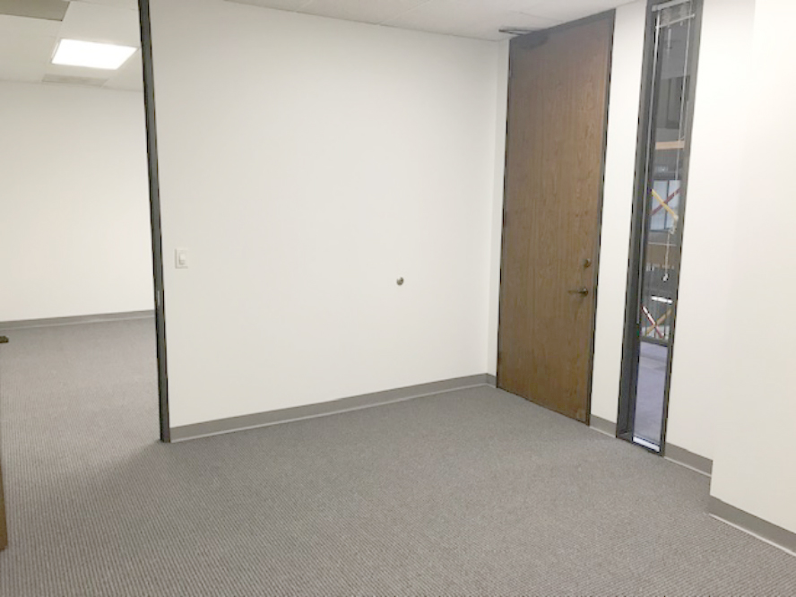property with office space for rent at 2000, 440 Benmar Drive, Houston, TX 77060, USA