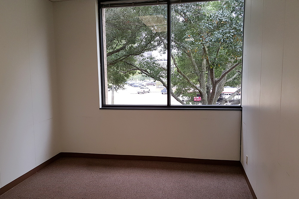 440 Benmar Drive - 41x2285-sm