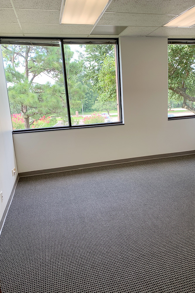 2-UI2289x41.jpg